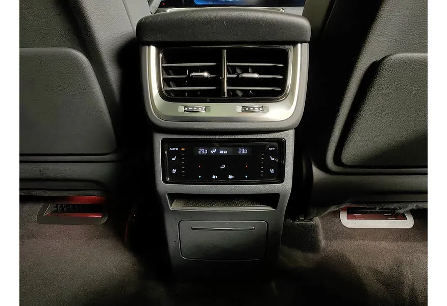 Hongqi E-HS9 AT 4WD (422 л.с.) Бизнес Черный в АВИЛОН. Слайд №22