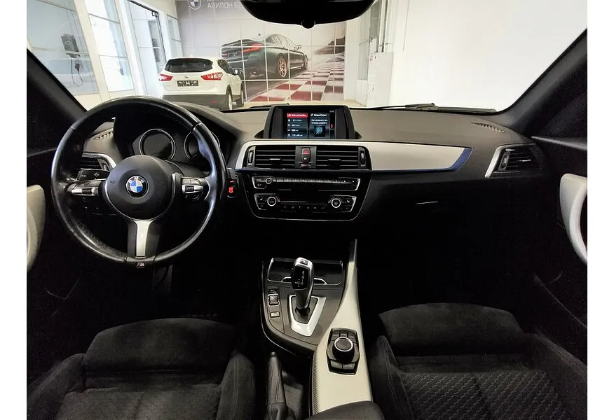 BMW 1 серия 116i AT (136 л.с.) Синий в АВИЛОН. Слайд №10