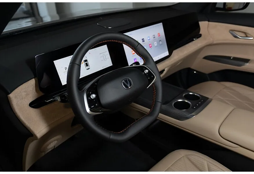 Changan CS75PLUS 2.0 AT 4WD (235 л.с.) Tech Черный в АВИЛОН. Слайд №6