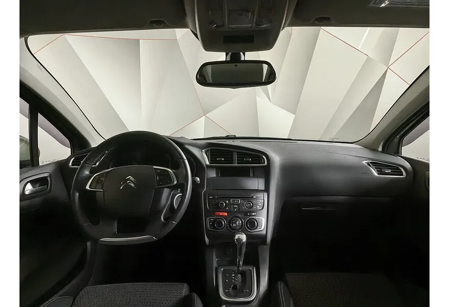 Citroen C4 1.6 VTi AT (120 л.с.) Золотой в АВИЛОН. Слайд №11