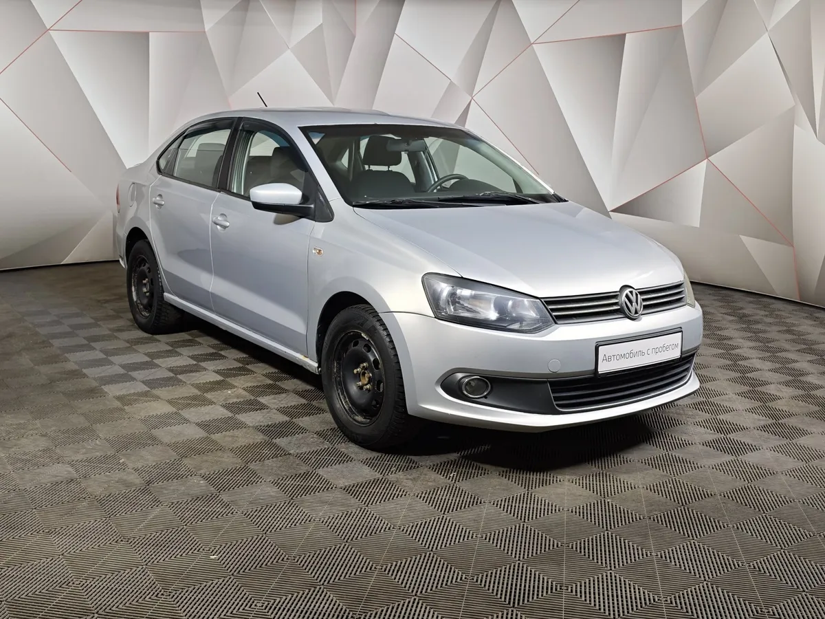 Volkswagen Polo 1.6 MPI MT (90 л.с.) Comfortline Серебристый в АВИЛОН. Слайд №3