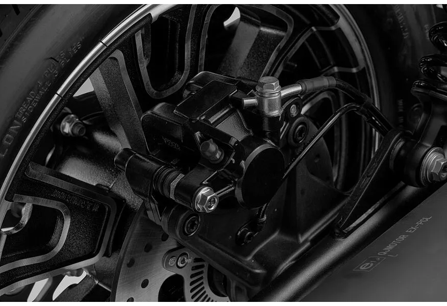 QJMOTOR SRV 400 VS 385 см³ (34 л.с.) (34) 385 Черный в АВИЛОН. Слайд №15 QJMOTOR SRV 400 VS 385 см³ (34 л.с.) (34) 385 Черный в АВИЛОН. Слайд №15