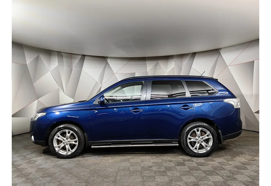 Mitsubishi Outlander 2.4 CVT 4WD (167 л.с.) Синий в АВИЛОН. Слайд №5