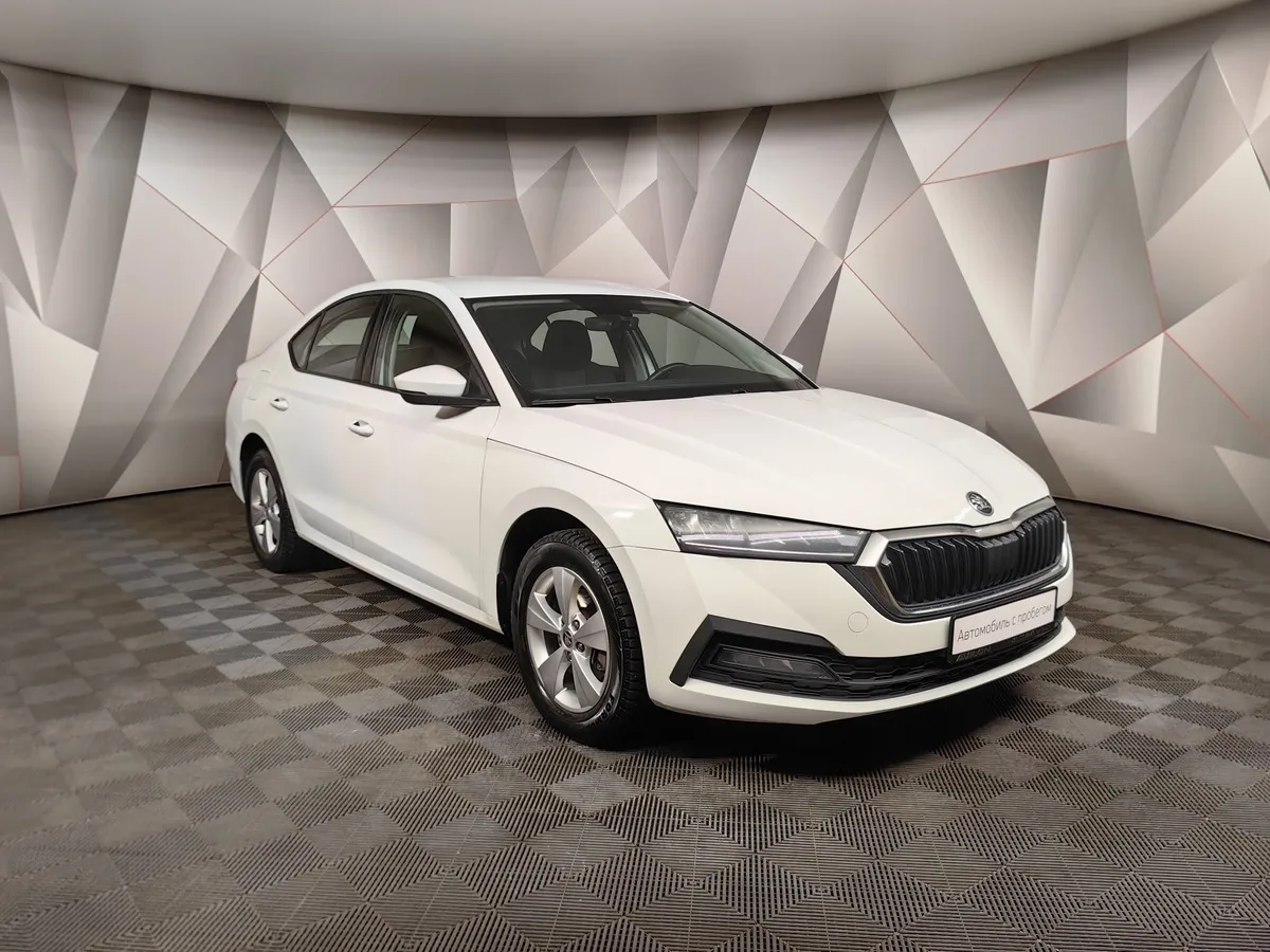 Skoda Octavia 1.4 AT FWD (150 л.с.) Белый в АВИЛОН. Слайд №3