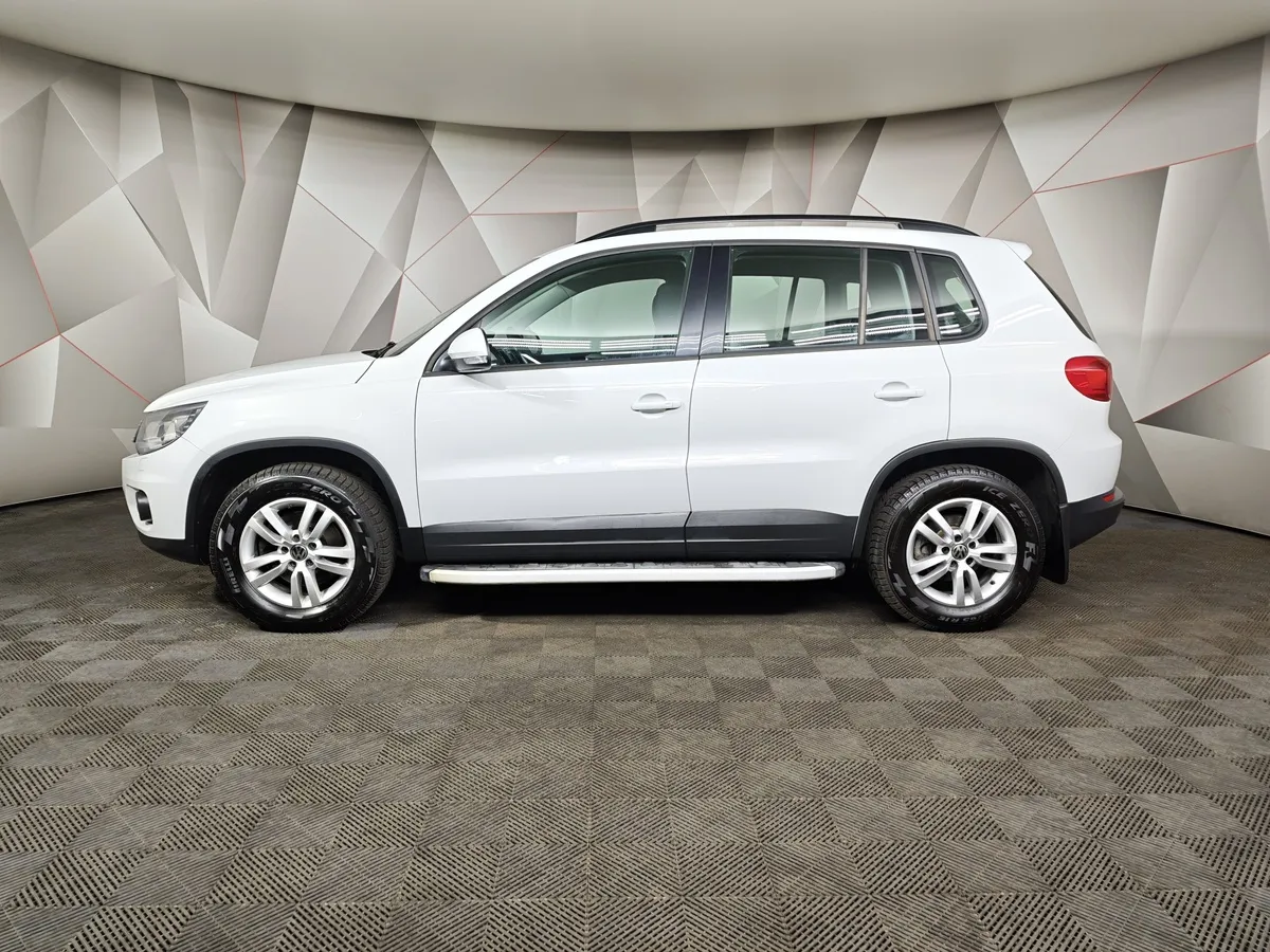 Volkswagen Tiguan 2.0 TSI 4Motion AT (180 л.с.) Sport&Style Белый в АВИЛОН. Слайд №5