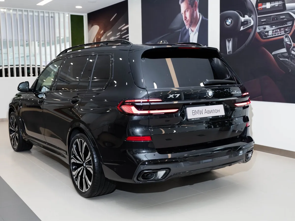BMW X7 xDrive40d Steptronic (340 л.с.) Черный в АВИЛОН. Слайд №6