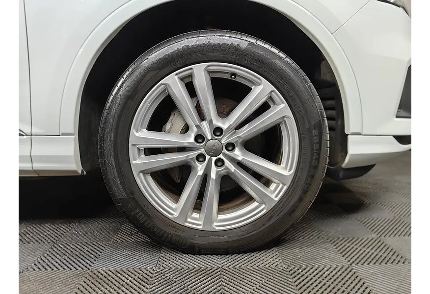 Audi Q7 3.0 TDI Tiptronic quattro (249 л.с.) Белый в АВИЛОН. Слайд №9