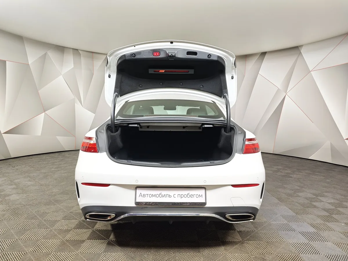Mercedes-Benz E-Класс E 200 4MATIC 9G-TRONIC (184 л.с.) Sport Белый в АВИЛОН. Слайд №12