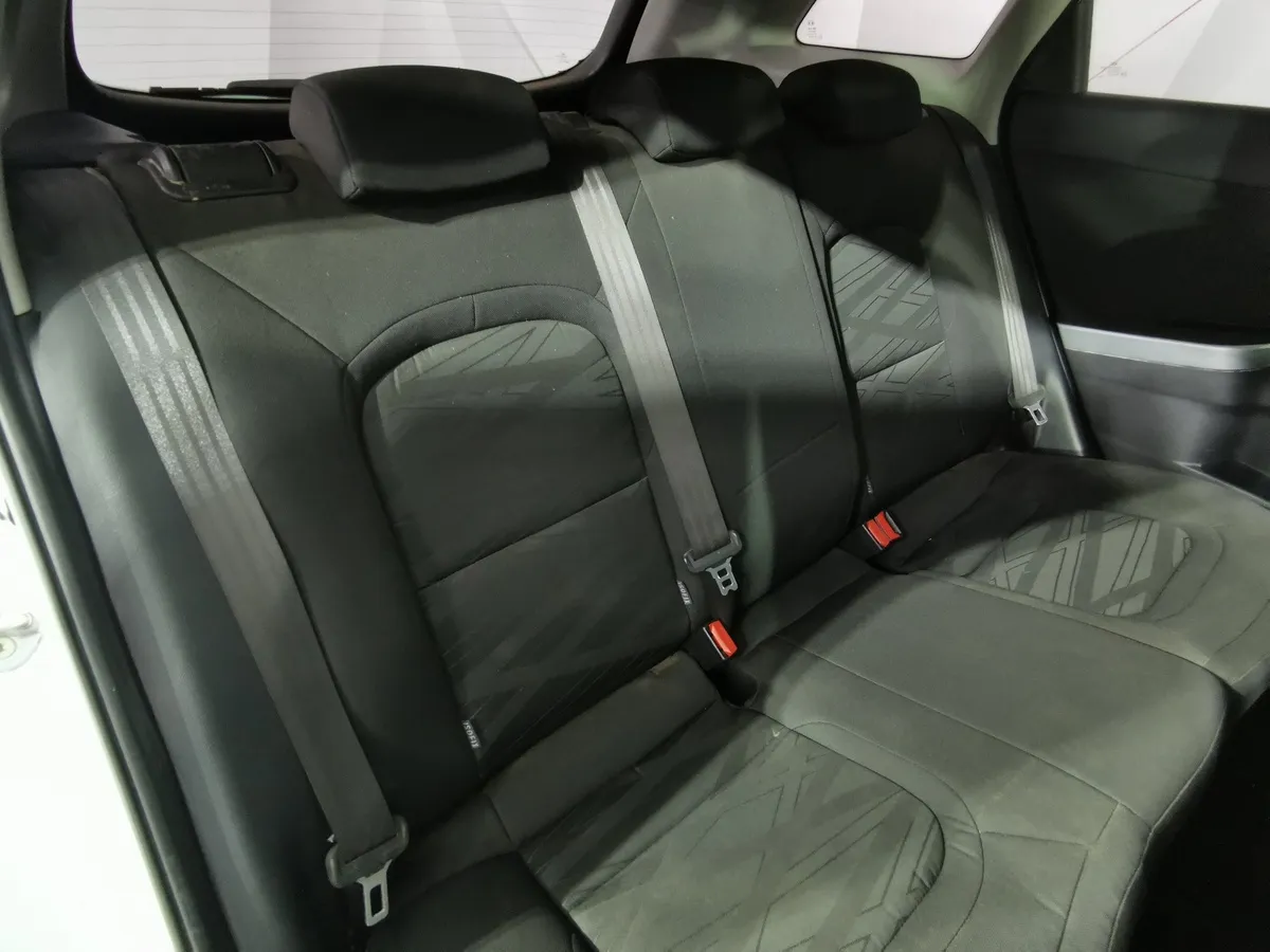 Kia Ceed 1.6 AT (129 л.с.) Luxe Белый в АВИЛОН. Слайд №16