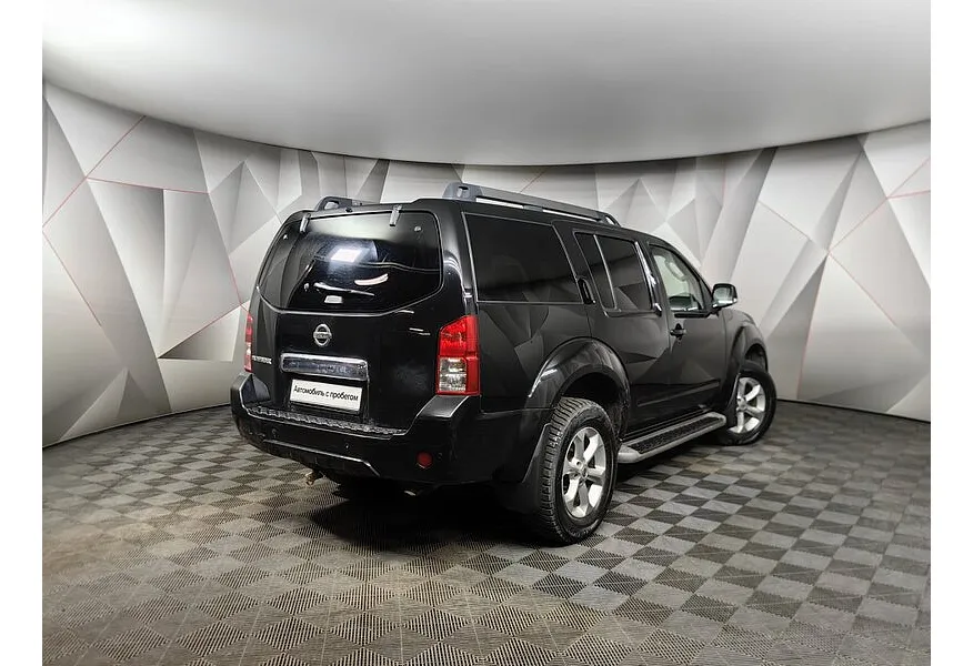 Nissan Pathfinder 2.5 dCi Turbo AT AWD (190 л.с.) Черный в АВИЛОН. Слайд №2