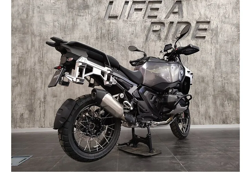BMW Motorrad R 1300 GS Adventure R 1300 GS Adventure 1300 см³ (145) 1300 Черный в АВИЛОН. Слайд №6