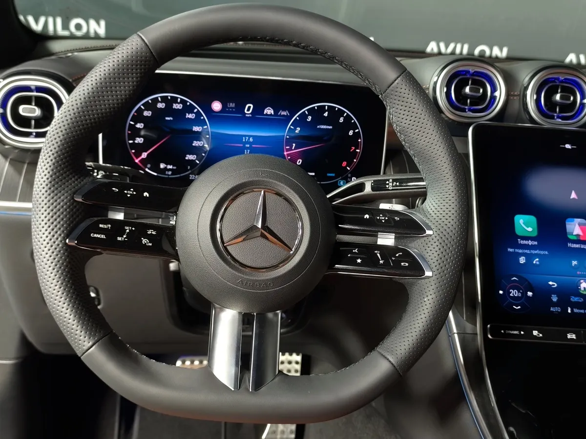 Mercedes-Benz GLC 300 4MATIC 9G-TRONIC (258 л.с.) Черный в АВИЛОН. Слайд №11