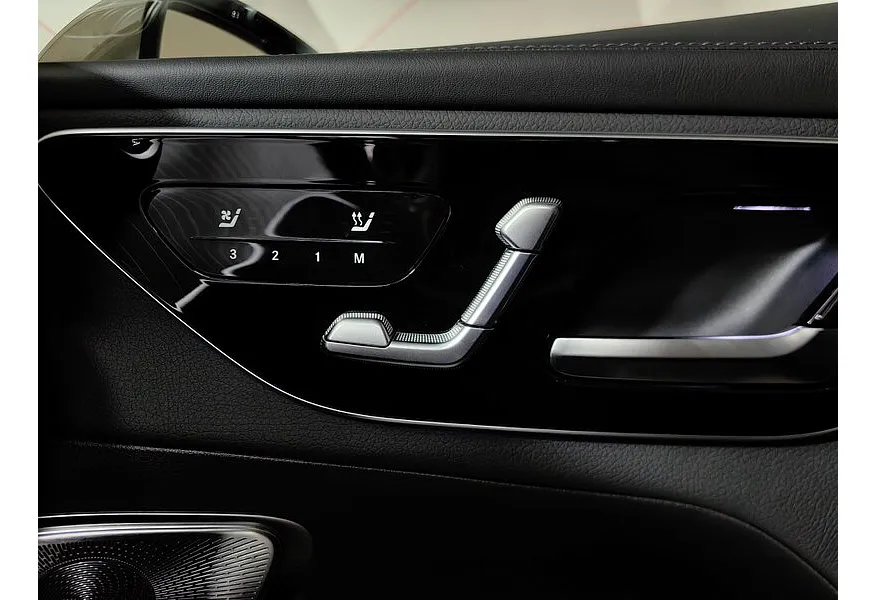 Mercedes-Benz GLC Купе 300 9G-TRONIC 4MATIC (272 л.с.) Серый в АВИЛОН. Слайд №22