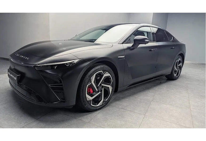 EXEED Exlantix ES 1.5 DHT 4WD (469 л.с.) REEV Sport Черный в АВИЛОН. Слайд №1