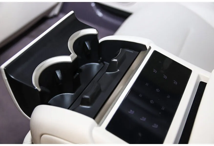 Avatr 12 AT 4WD (578 л.с.) Dual Motor Dynamic Pro Серый в АВИЛОН. Слайд №19