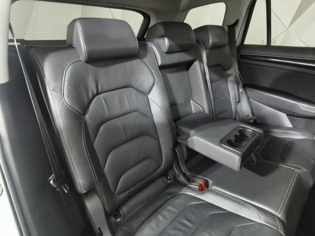 Skoda Kodiaq 2.0 TDI DSG 4X4 (150 л.с.) Серебристый в АВИЛОН. Слайд №16
