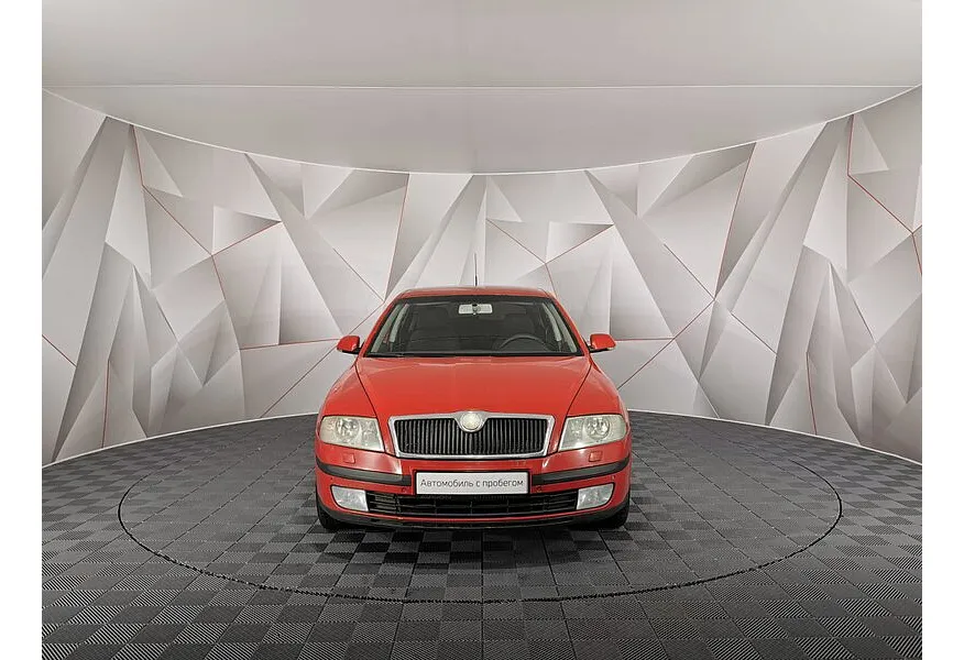 Skoda Octavia 1.6 Tiptronic (102 л.с.) Красный в АВИЛОН. Слайд №7