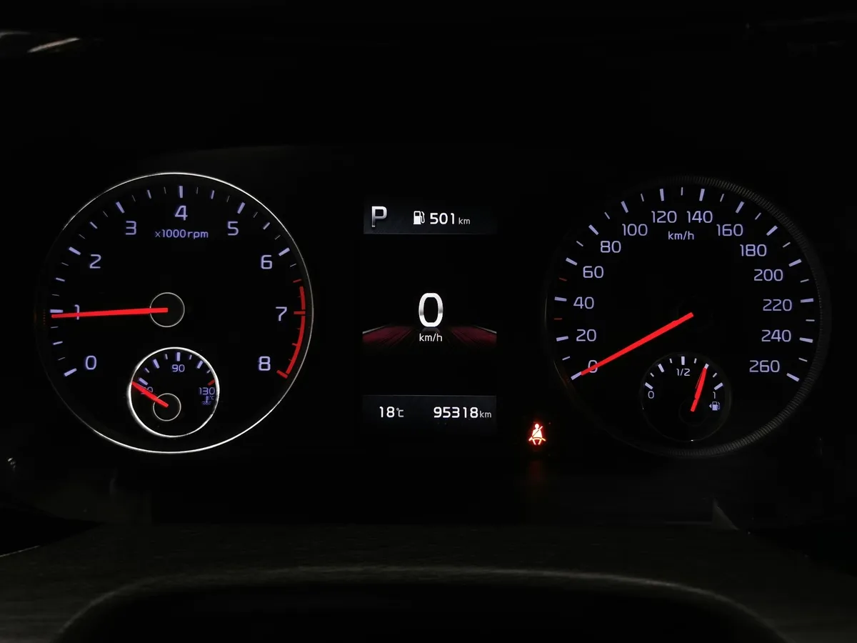 Kia K5 2.0 AT (240 л.с.) Premium Белый в АВИЛОН. Слайд №16