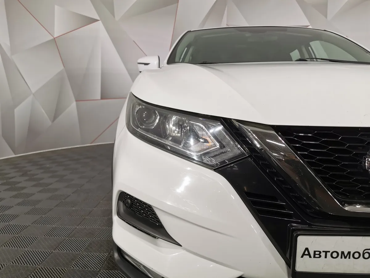 Nissan Qashqai 2.0 CVT (144 л.с.) Белый в АВИЛОН. Слайд №10
