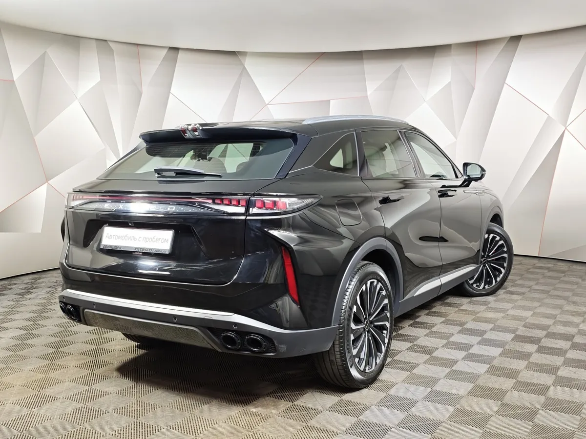 EXEED RX 2.0T DCT 4WD (249 л.с.) Platinum Черный в АВИЛОН. Слайд №2