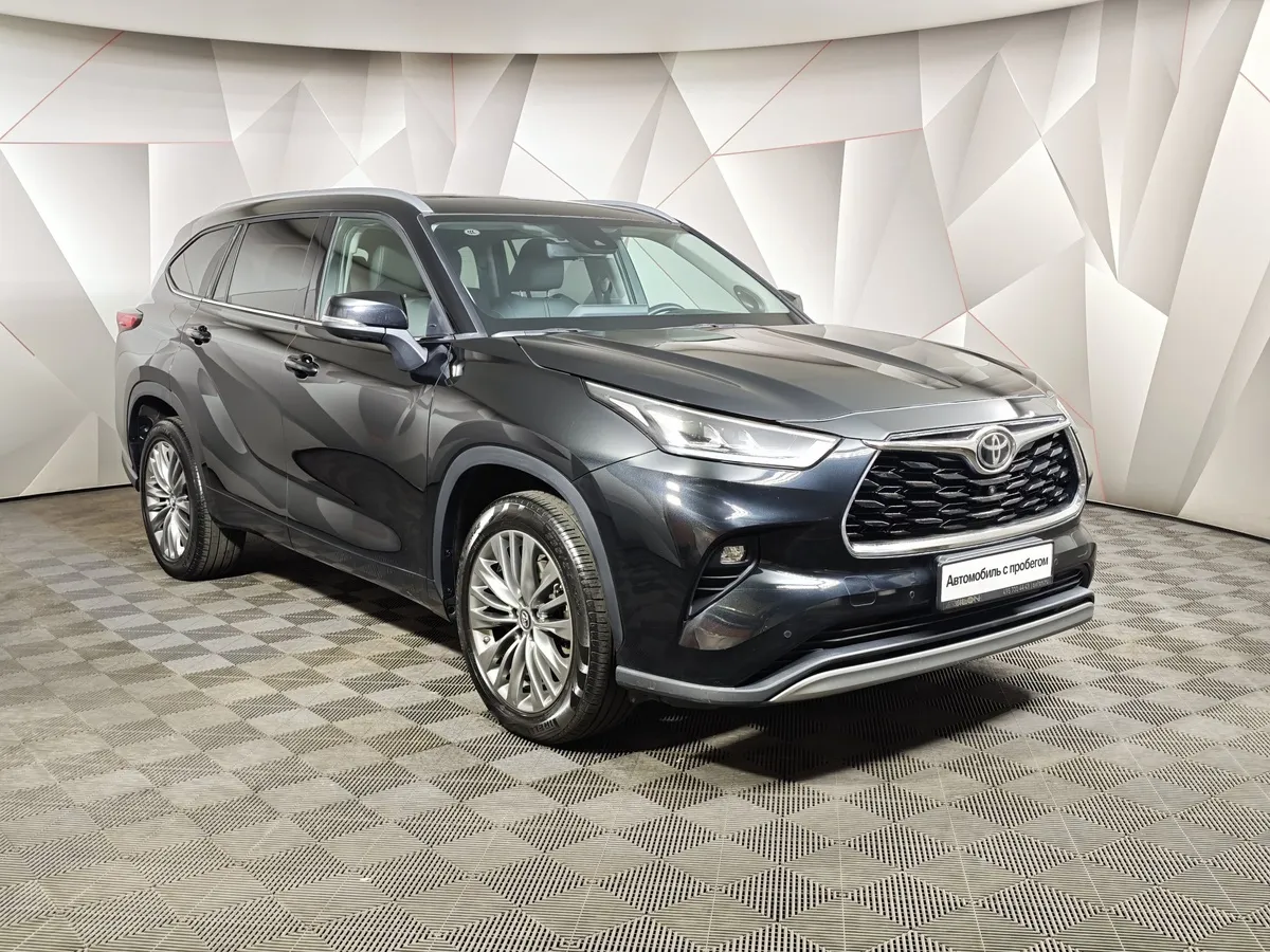 Toyota Highlander 2.0T AT 4WD (248 л.с.) Noble Version Черный в АВИЛОН. Слайд №3