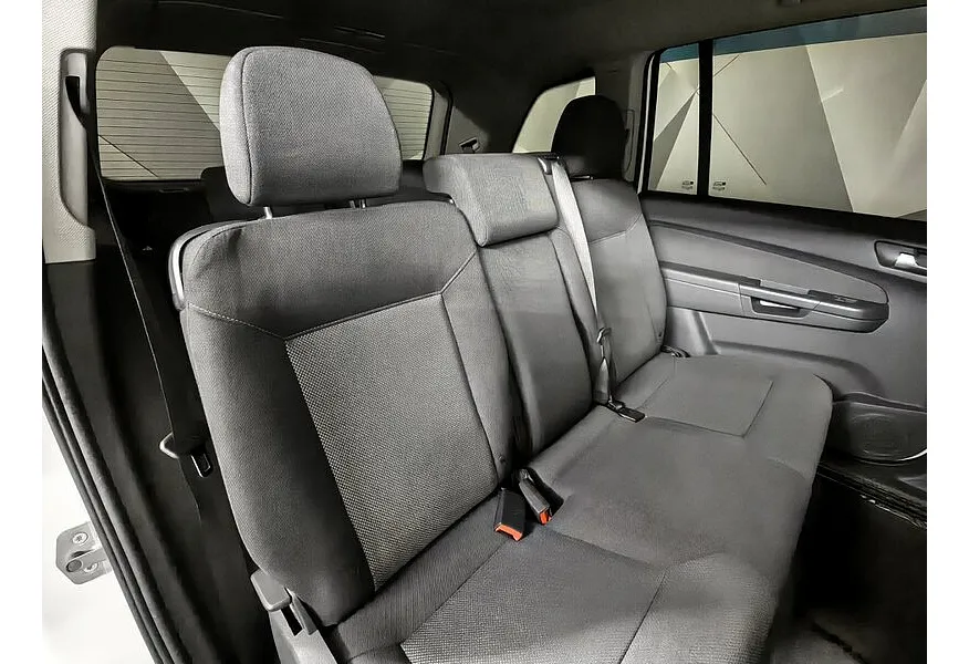 Opel Zafira 1.8 Easytronic (140 л.с.) Белый в АВИЛОН. Слайд №16