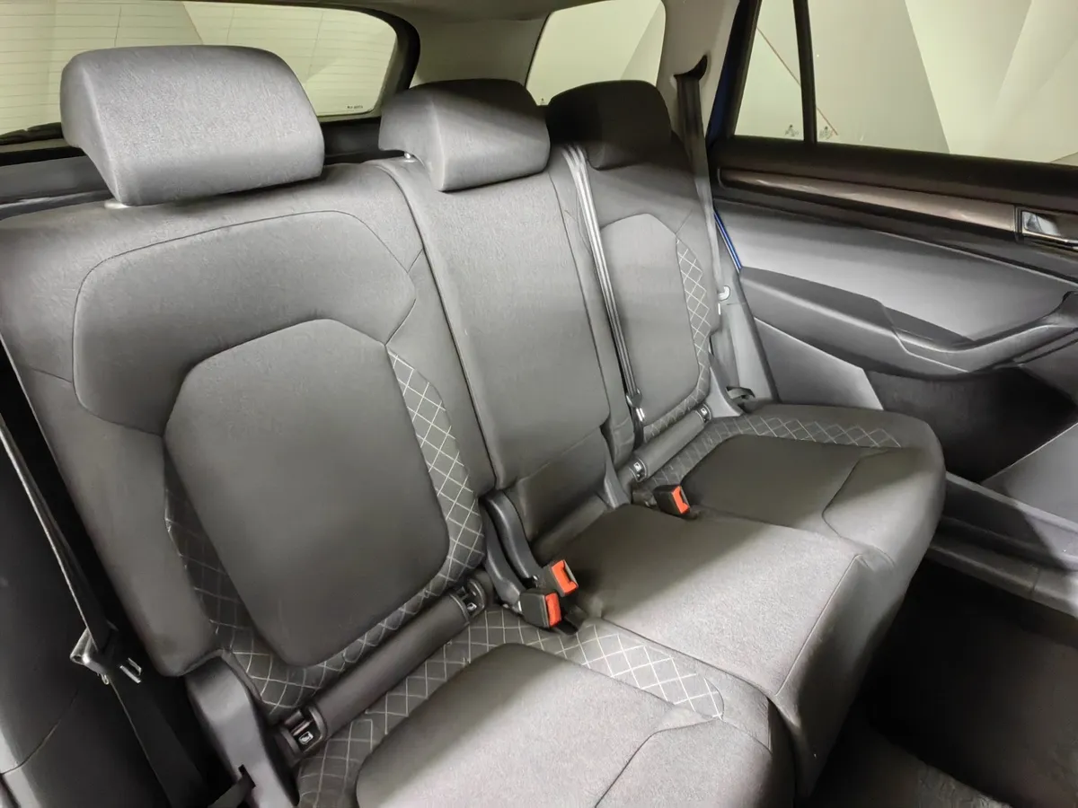 Skoda Kodiaq 1.4 TSI DSG (150 л.с.) Синий в АВИЛОН. Слайд №17