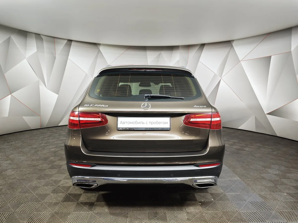 Mercedes-Benz GLC 220 d 9G-TRONIC 4MATIC (170 л.с.) Особая серия Коричневый в АВИЛОН. Слайд №7