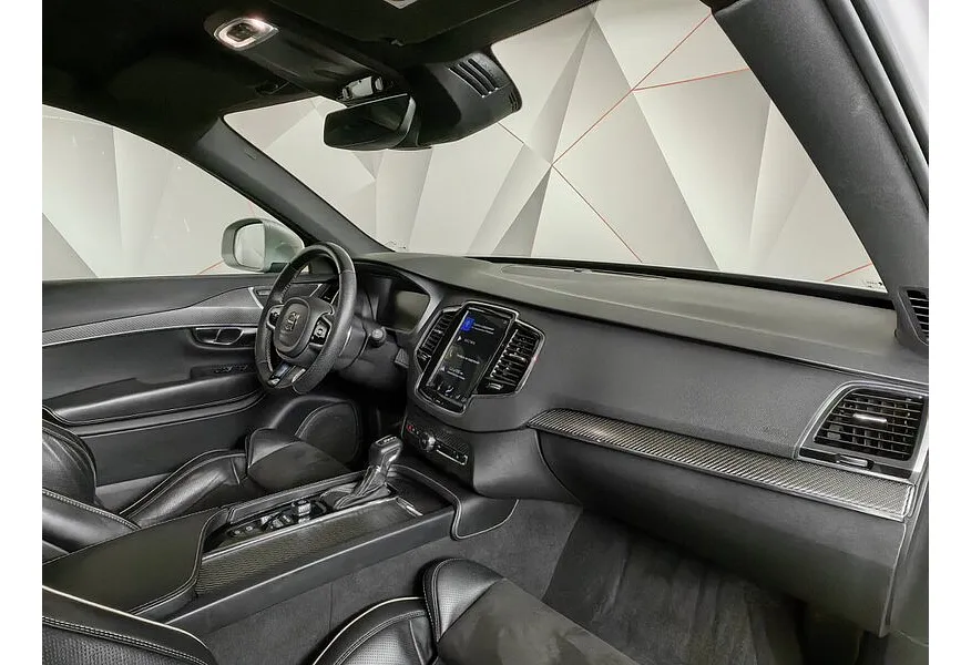 Volvo XC90 2.0 T5 Drive-E AT AWD (249 л.с.) R-Design Белый в АВИЛОН. Слайд №13