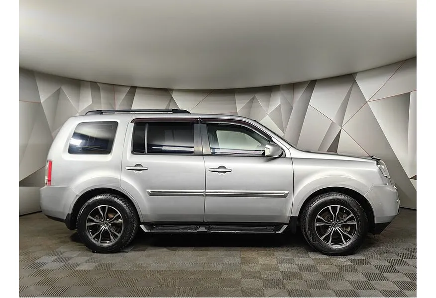 Honda Pilot 3.5 AT 4WD (249 л.с.) Серебристый в АВИЛОН. Слайд №6