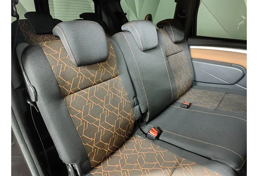 LIVE. Слайд №13