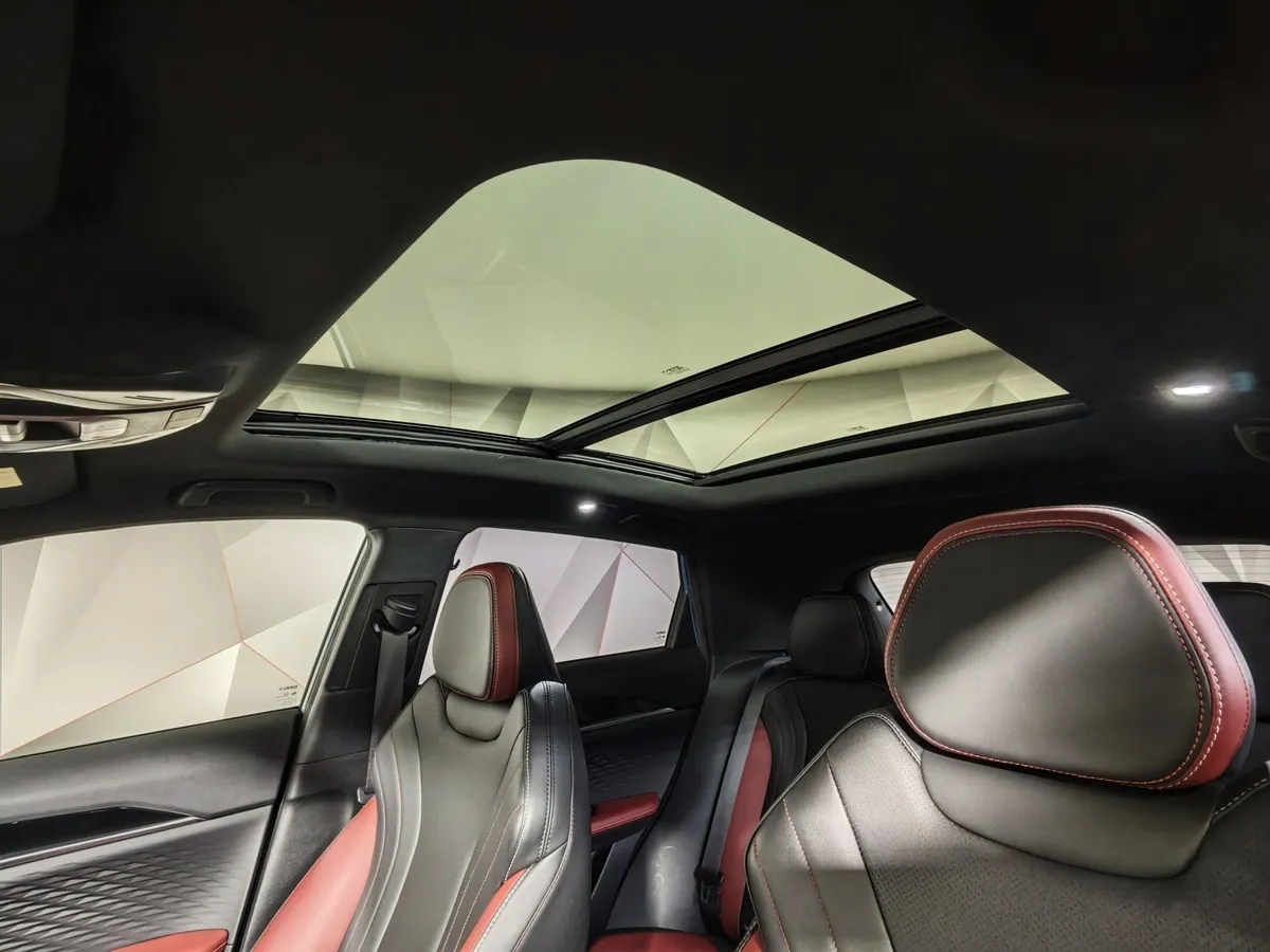 Geely Coolray 1.5T 7DCT 2WD (150 л.с.) Luxury Синий в АВИЛОН. Слайд №21