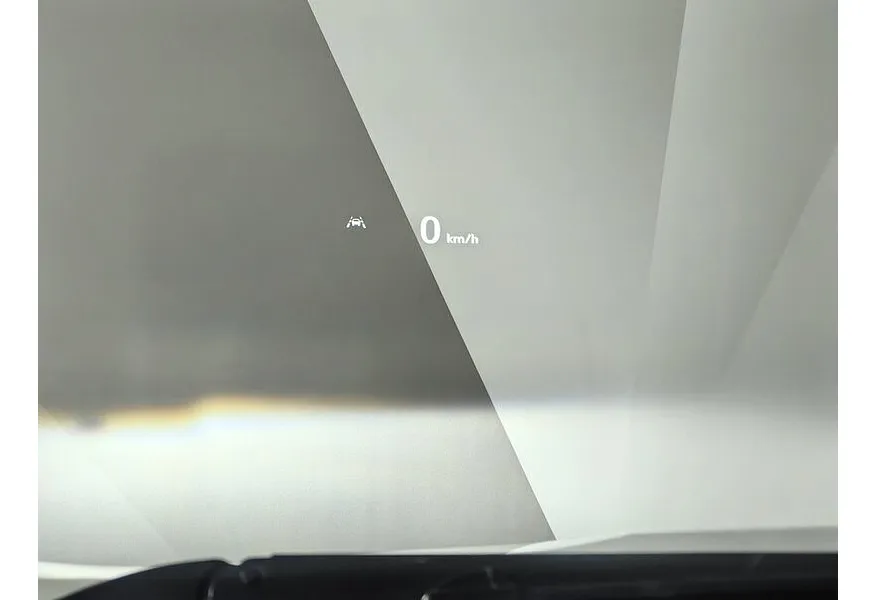 Cadillac XT5 2.0T АТ AWD (200 л.с.) Premium Luxury Белый в АВИЛОН. Слайд №23