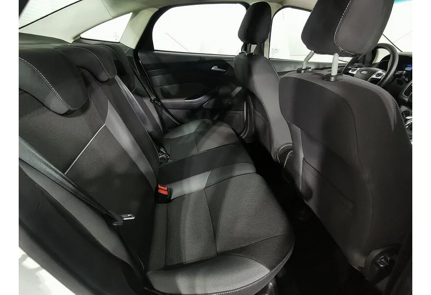 АВИЛОН - Ford Focus 1.6 Ti-VCT PowerShift (105 л.с.) Trend Белый - slide 12