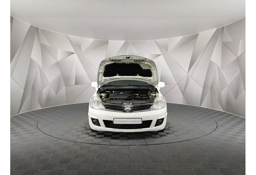 Nissan Tiida 1.6 AT (110 л.с.) Белый в АВИЛОН. Слайд №10