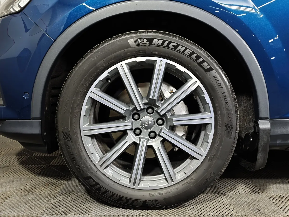 Audi Q7 3.0 TDI Tiptronic quattro (249 л.с.) Синий в АВИЛОН. Слайд №9