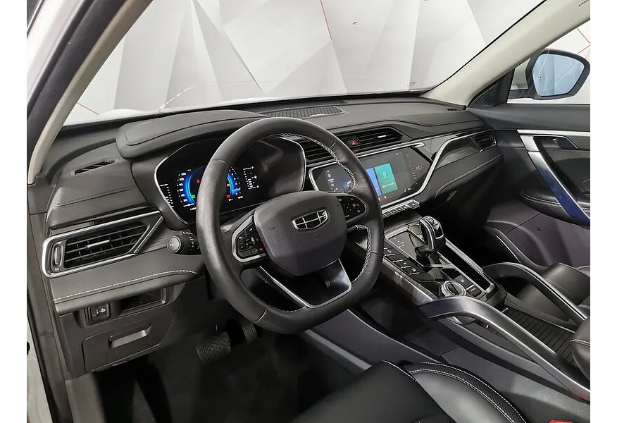 АВИЛОН - Geely Atlas Pro 1.5T 7DCT AWD (177 л.с.) Luxury Белый - slide 14