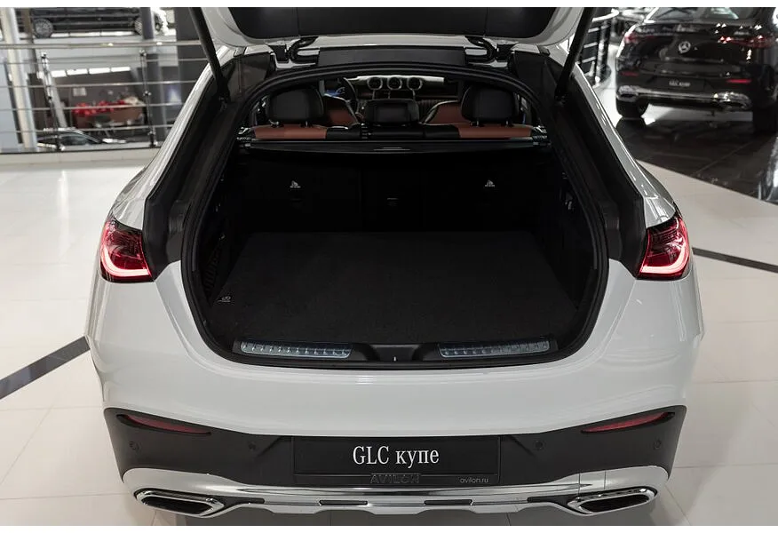 Mercedes-Benz GLC Купе 300 9G-TRONIC 4MATIC (272 л.с.) Белый в АВИЛОН. Слайд №20