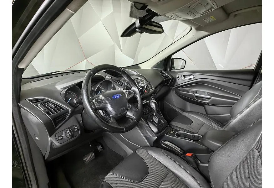 АВИЛОН - Ford Kuga 1.6 EcoBoost AT AWD (182 л.с.) Titanium Черный - slide 8