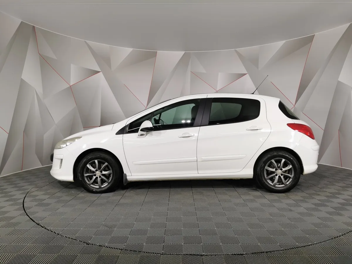 Peugeot 308 1.6 VTi AT (120 л.с.) Белый в АВИЛОН. Слайд №5