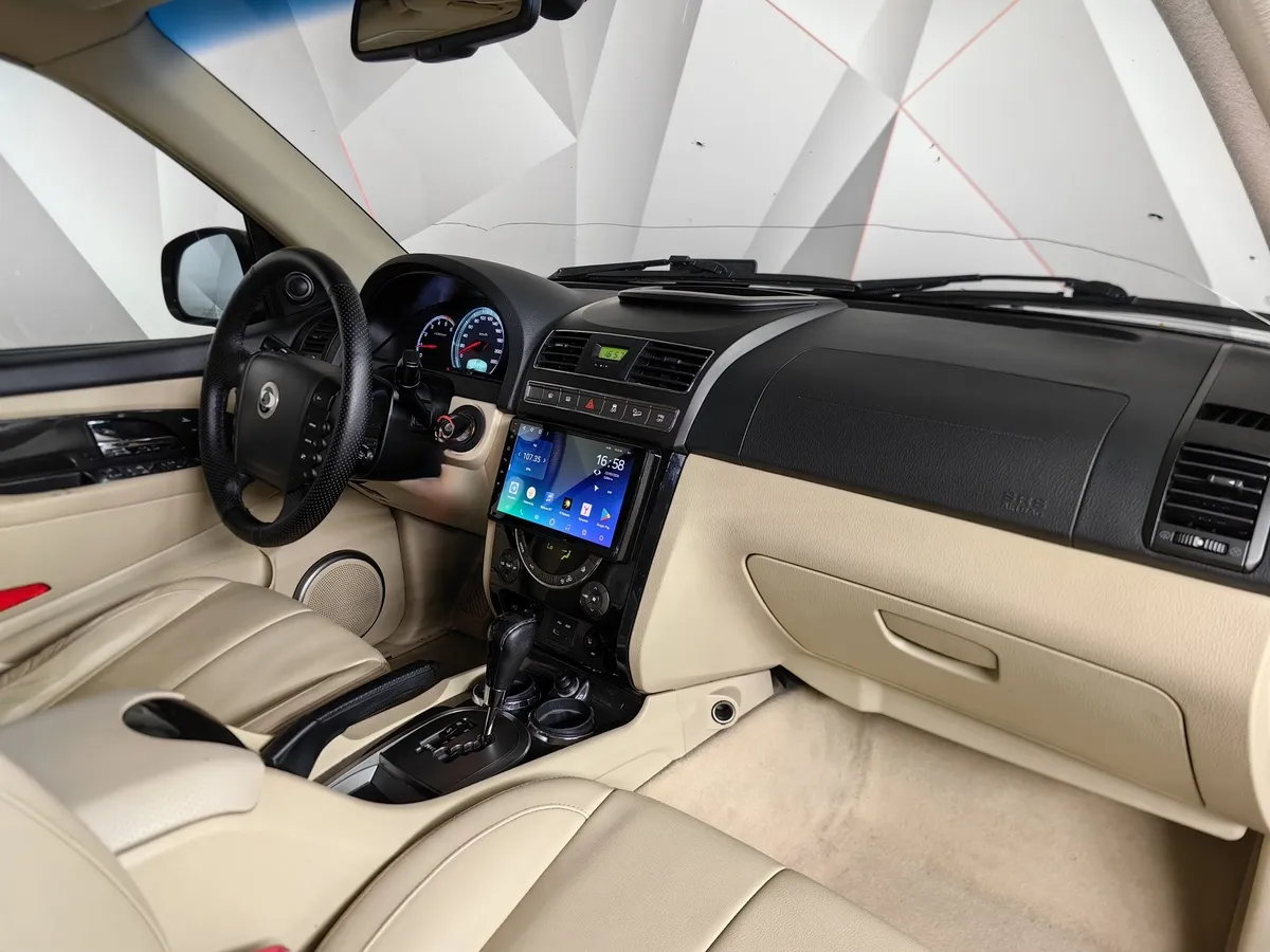 SsangYong Rexton 2.7 Xdi T-Tronic 4WD (165 л.с.) Черный в АВИЛОН. Слайд №12