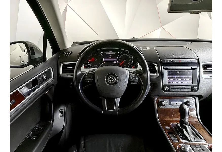 Volkswagen Touareg 3.0 TDI Tiptronic 4Motion (204 л.с.) Серебристый в АВИЛОН. Слайд №20