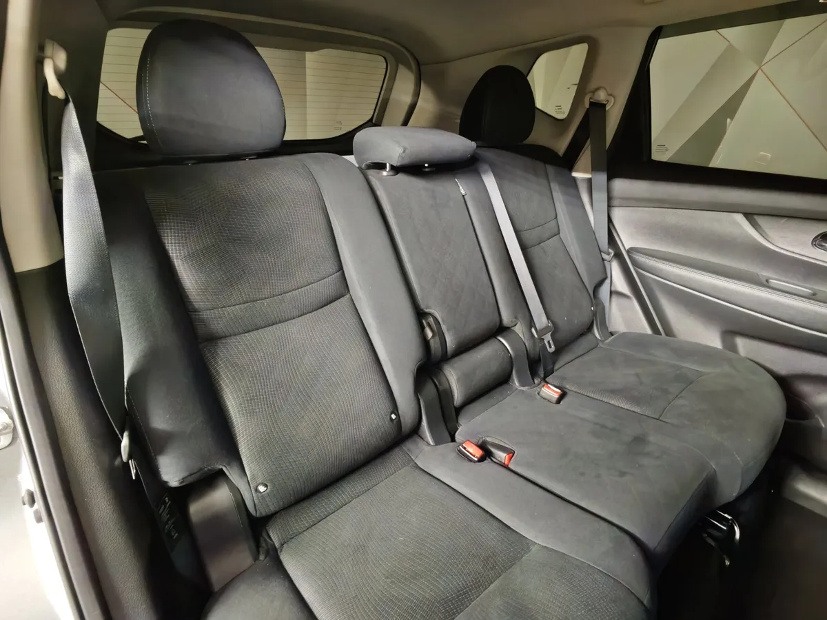 Nissan X-Trail 2.0 CVT AWD (144 л.с.) Серый в АВИЛОН. Слайд №16