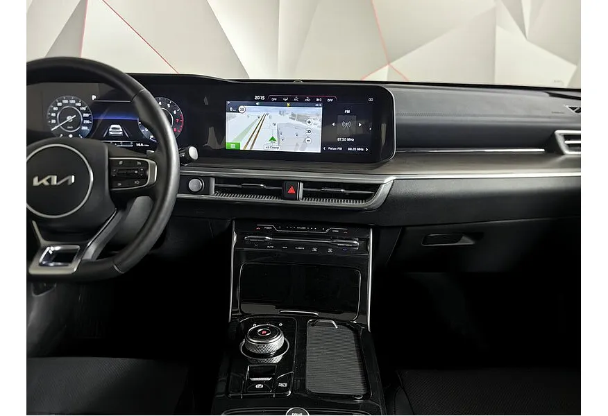 Kia K5 2.0 MPI AT 2WD (150 л.с.) Luxe Черный в АВИЛОН. Слайд №15