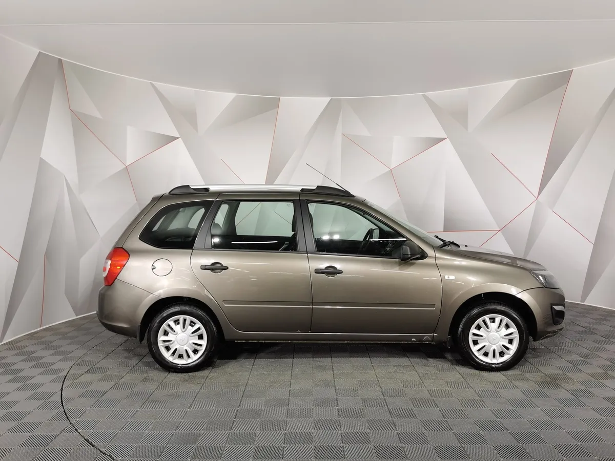 ВАЗ (Lada) Kalina 1.6 MT 16 кл (Евро-4) (98 л.с.) Золотой в АВИЛОН. Слайд №6