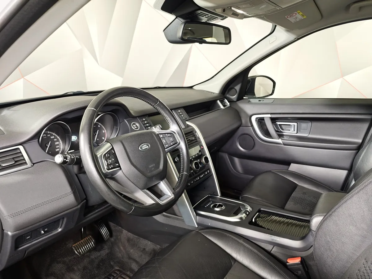 Land Rover Discovery Sport 2.0 TD4 AT AWD (150 л.с.) HSE Белый в АВИЛОН. Слайд №19