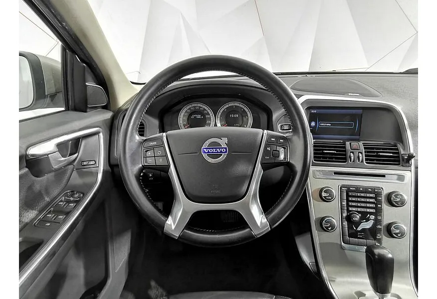 Volvo XC60 2.4 D5 Geartronic AWD (215 л.с.) Бежевый в АВИЛОН. Слайд №20
