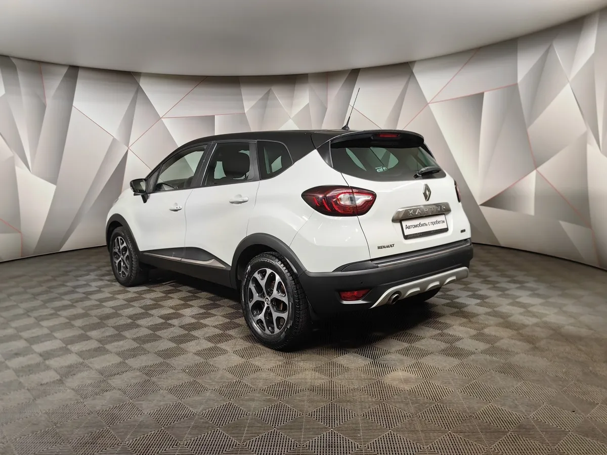 Renault Kaptur 2.0 AT AWD (143 л.с.) Белый в АВИЛОН. Слайд №4