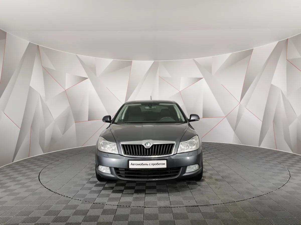 Skoda Octavia 1.8 TSI AT (152 л.с.) Серый в АВИЛОН. Слайд №7