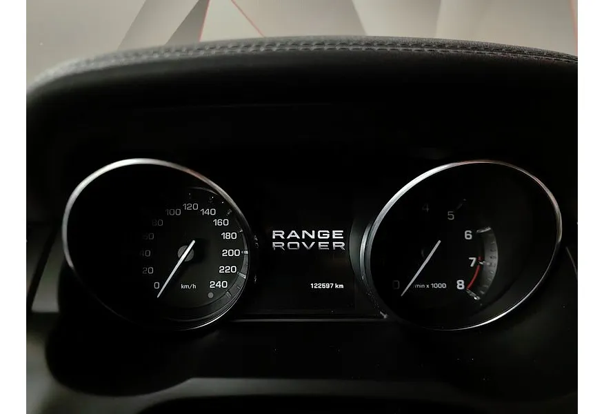 Land Rover Range Rover Evoque 2.0 Si4 AT (240 л.с.) HSE Dynamic Белый в АВИЛОН. Слайд №15